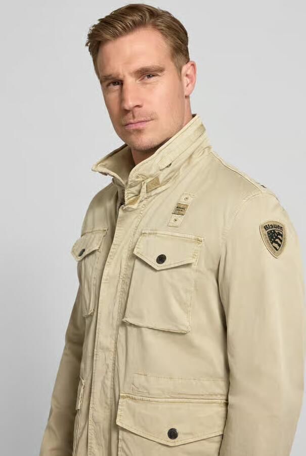 Blauer USA Jack met opstaande kraag en klepzakken model 'Ashmont'