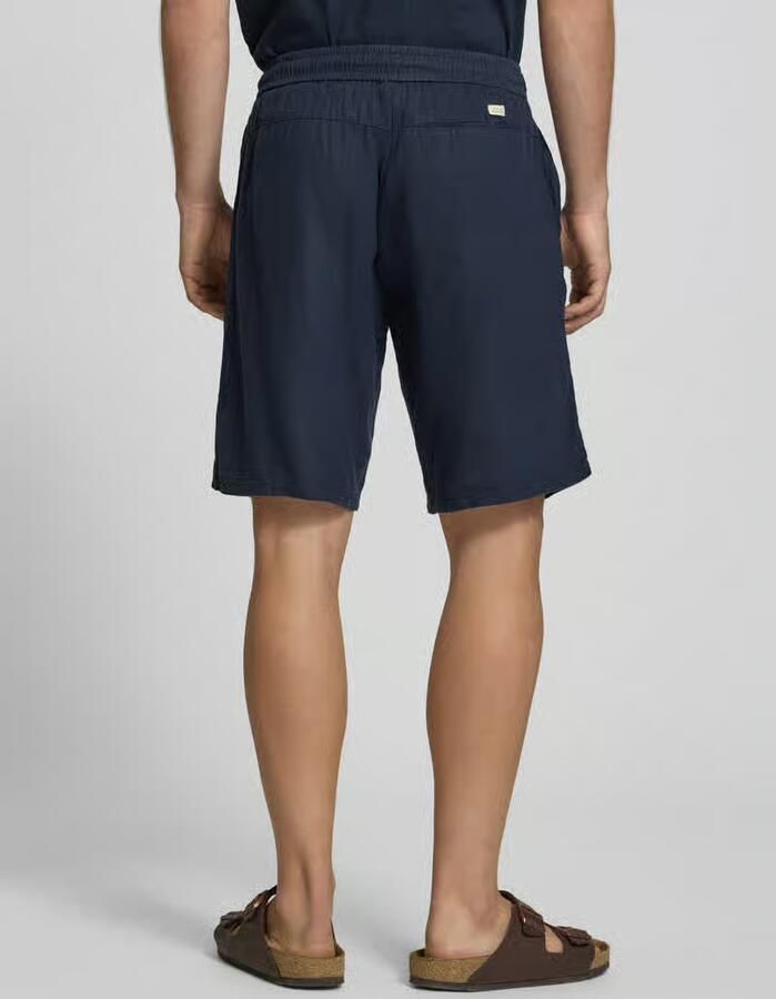 Blend Short van linnen-viscosemix model 'MALVIN'