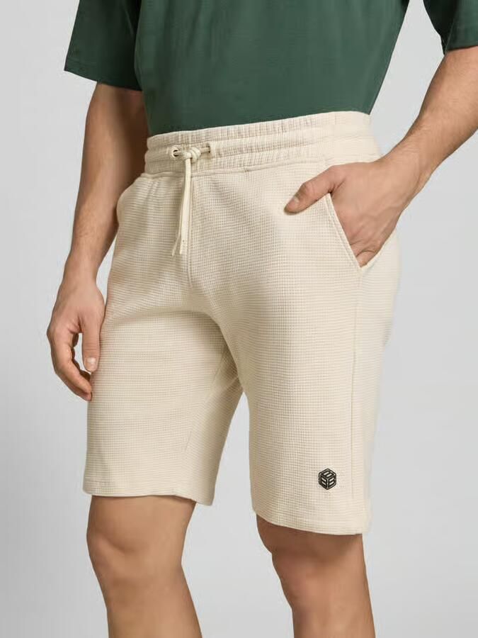 Blend straight fit sweatshorts met logostitching model 'Fillip'