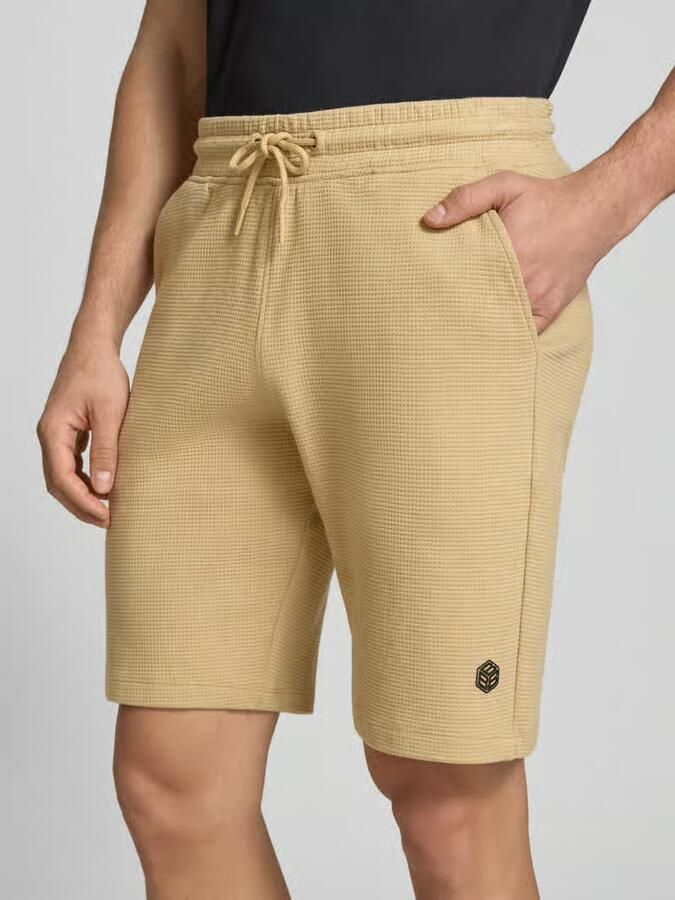 Blend straight fit sweatshorts met logostitching model 'Fillip'