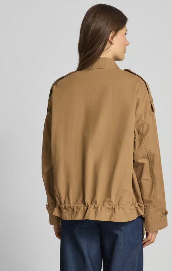Blonde No. 8 Trenchcoat met klepzakken