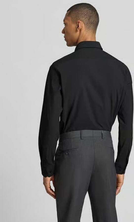 Boss regular fit zakelijk overhemd met kentkraag model 'JOE'
