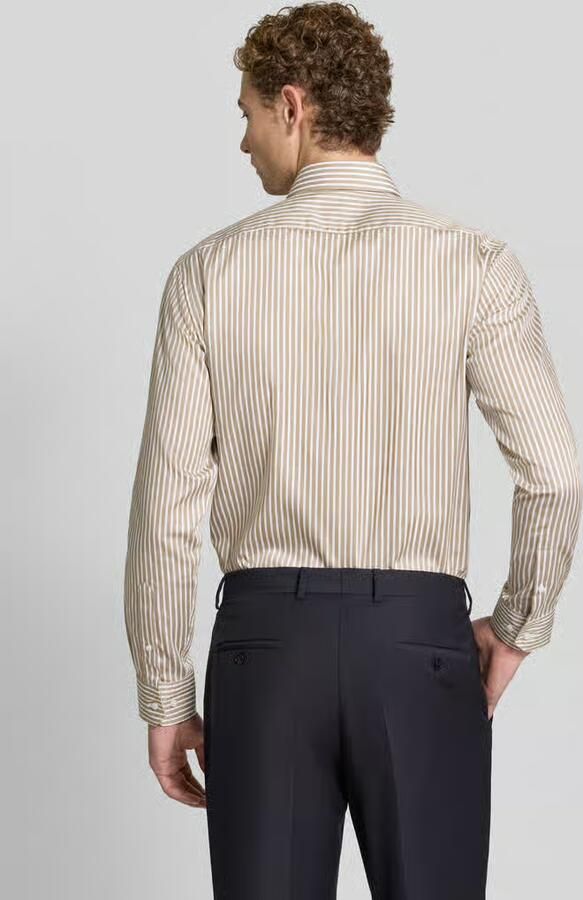 Boss Regular Fit zakelijk overhemd van pure katoen model 'H-Joe-kent' - Foto 2