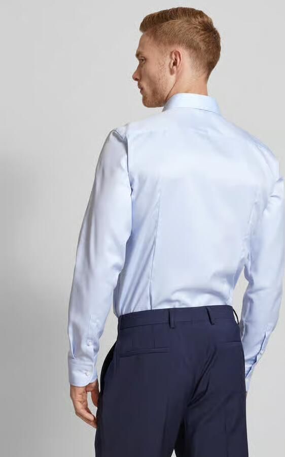 Boss Slim fit zakelijk overhemd van fijn twill