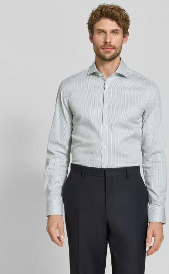 Boss Slim fit zakelijk overhemd van katoenmix model 'HANK' - Foto 3