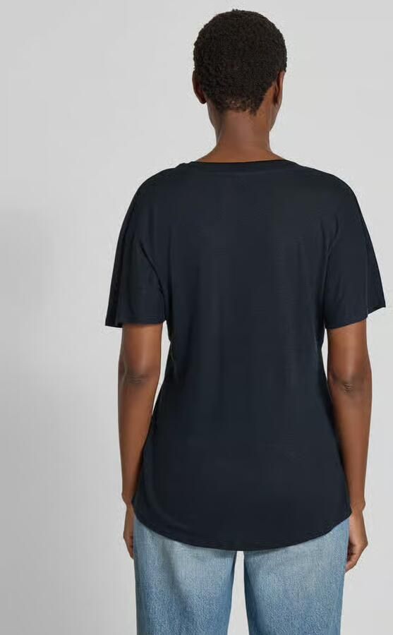 Boss T-shirt met V-hals model 'Eylina' - Foto 2