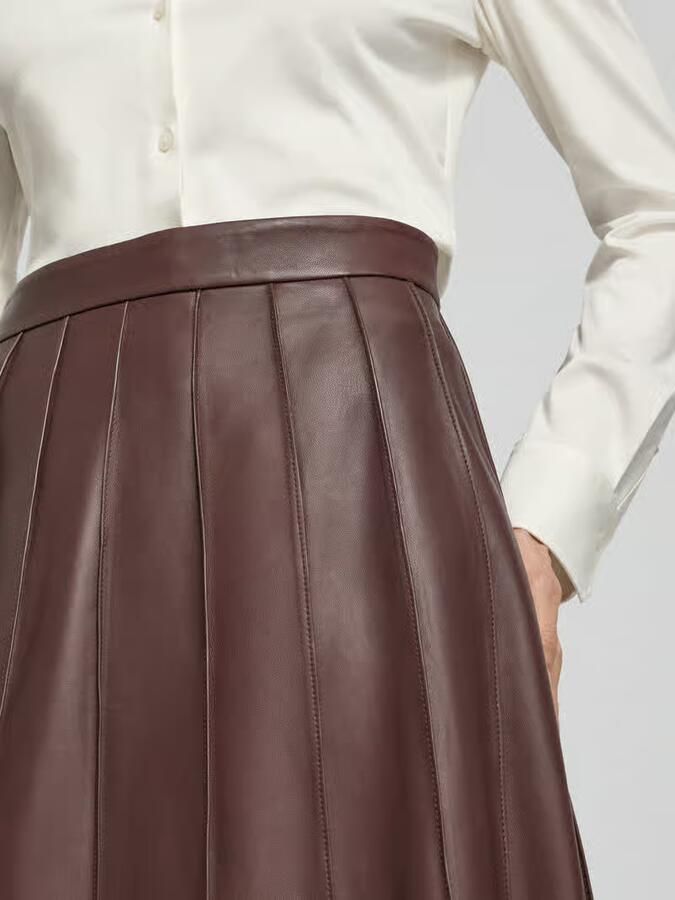 Boss Uitlopende leren rok met ritssluiting model 'SEVARA'