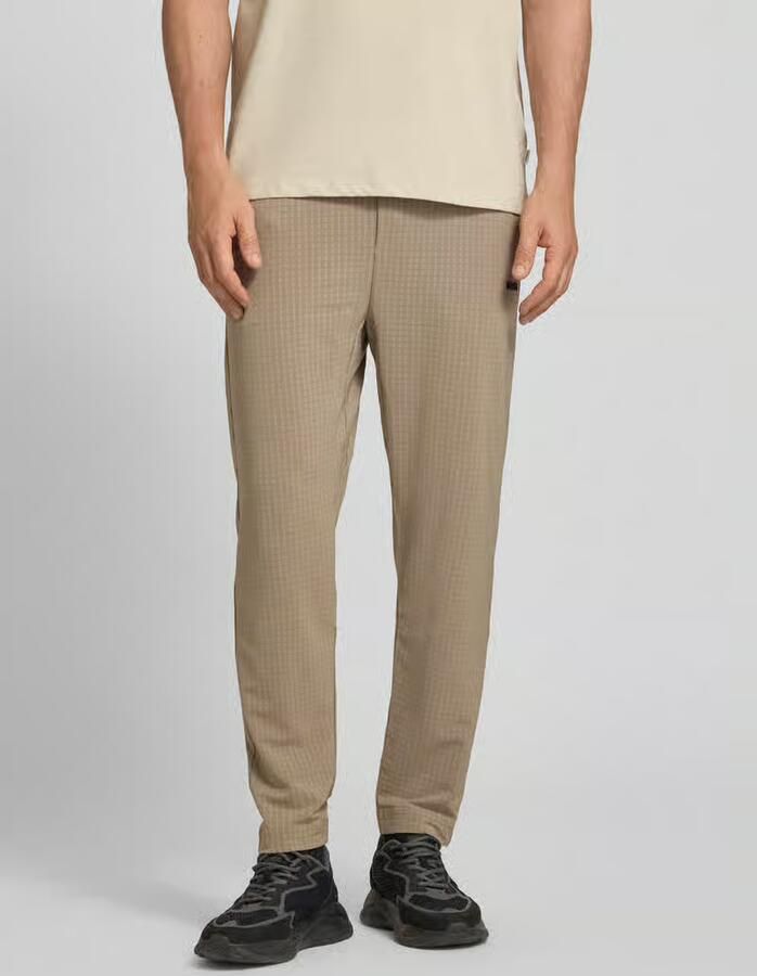 BOSS Green tapered fit broek met wafelstructuurpatroon model 'TERRACE' - Foto 3