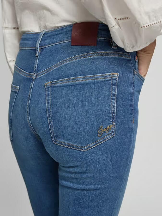 Boss Orange Bootcut-jeans van katoenmix model 'C-JACKIE MR'
