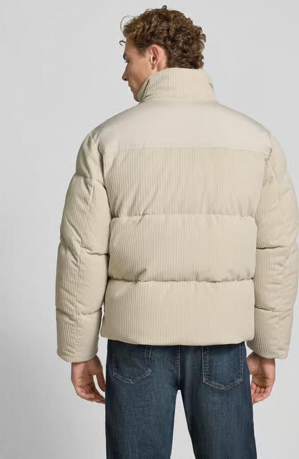 Boss Orange Regular fit gewatteerd jack met labelpatch model 'Ocord' - Foto 2