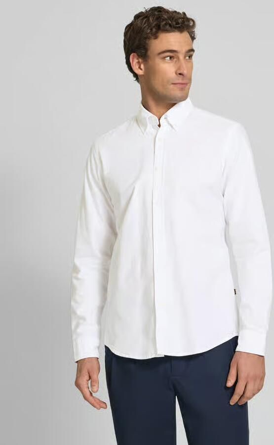 Boss Orange Regular fit zakelijk overhemd met button-downkraag model 'Rickert' - Foto 9