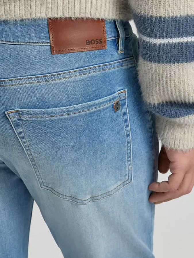 Boss Orange Tapered fit jeans in 5-pocketmodel model 'ONYX'