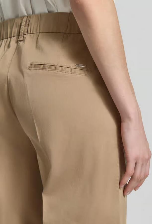 BRAX Chino met persplooien