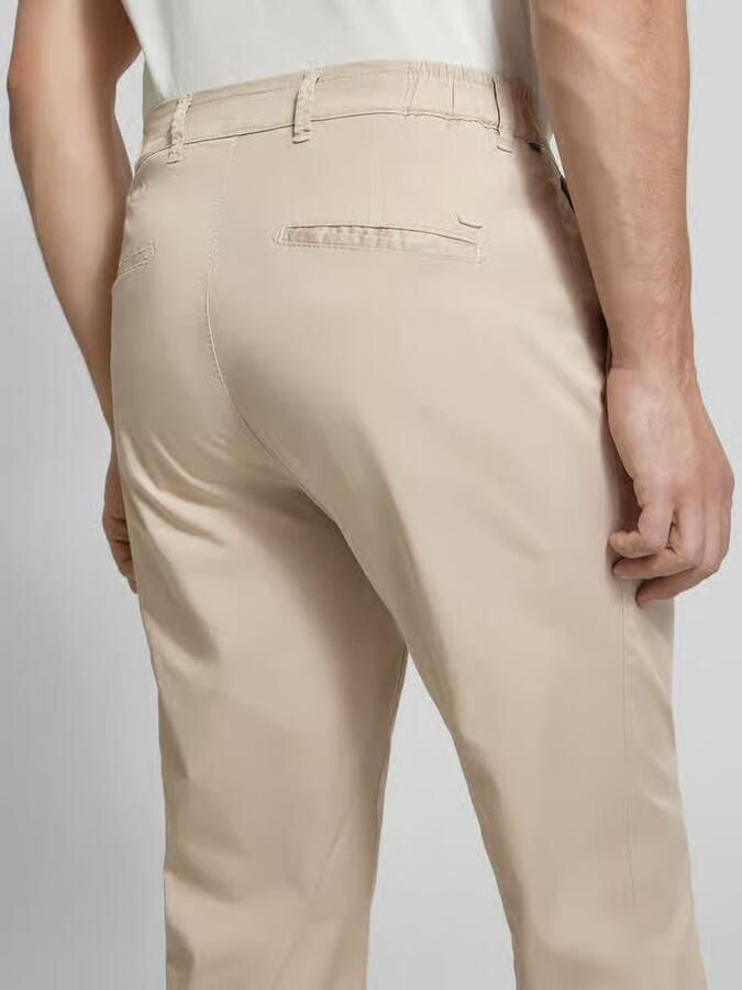 BRAX comfort fit chino met steekzakken model 'Tino'