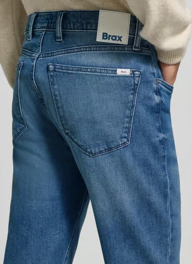 BRAX Comfort fit jeans met steekzakken model 'Clint' - Foto 2