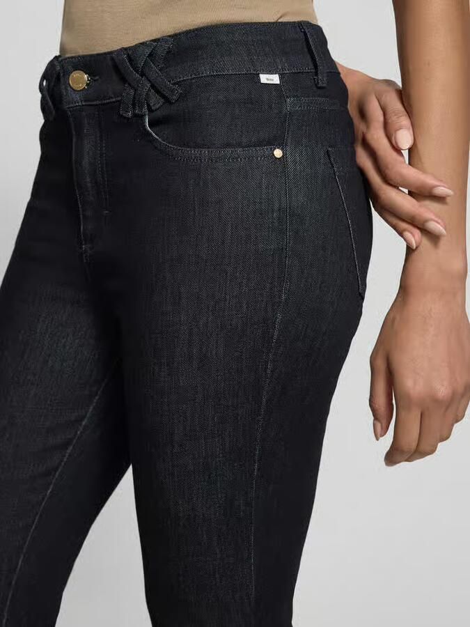 BRAX Flared fit jeans in 5-pocketmodel model 'Shakira' - Foto 2