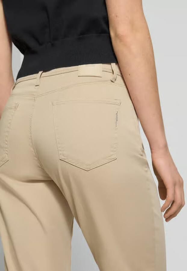 BRAX Flared fit stoffen broek met lyocell model 'Carola' - Foto 2