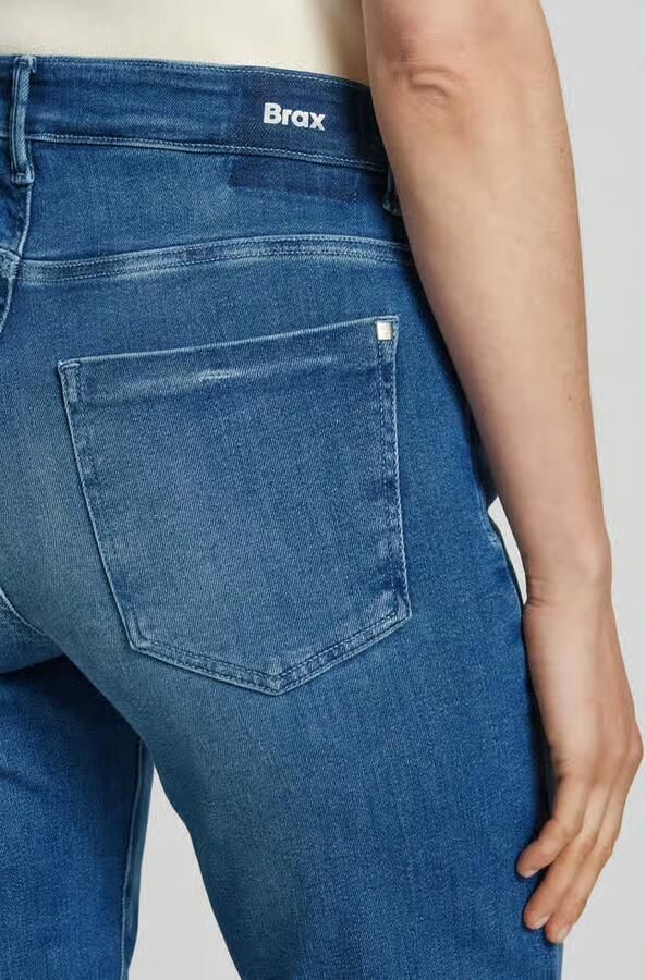 BRAX Flared jeans met steekzakken model 'MAGIC MAINE' - Foto 2