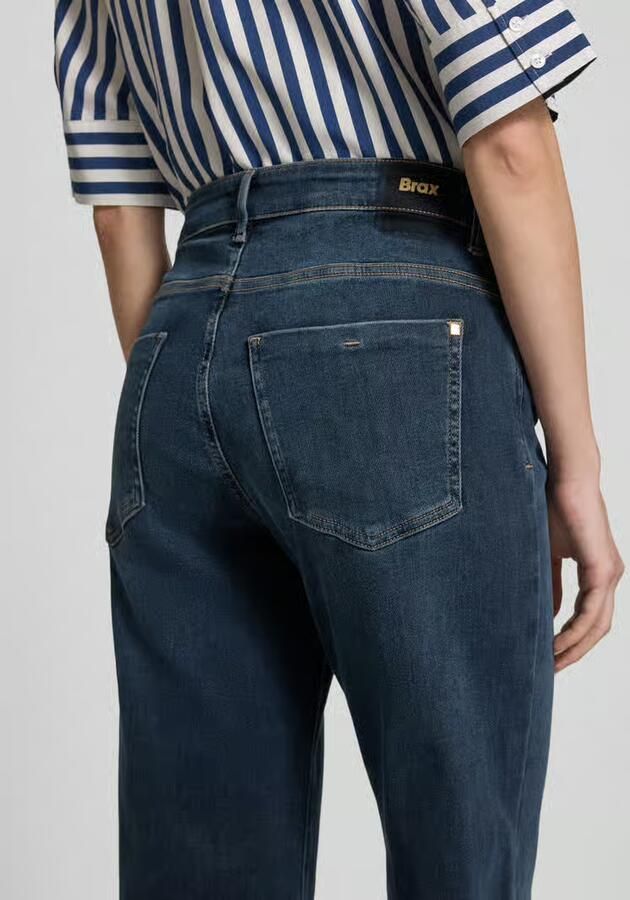 BRAX Flared jeans met steekzakken model 'MAGIC MAINE' - Foto 2