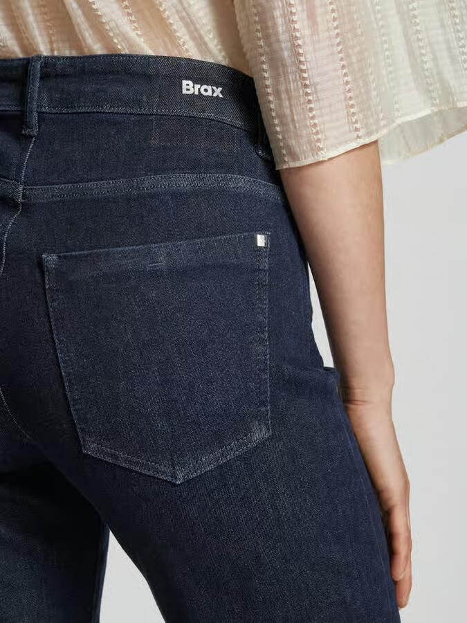 BRAX Flared jeans met steekzakken model 'MAGIC MAINE' - Foto 2