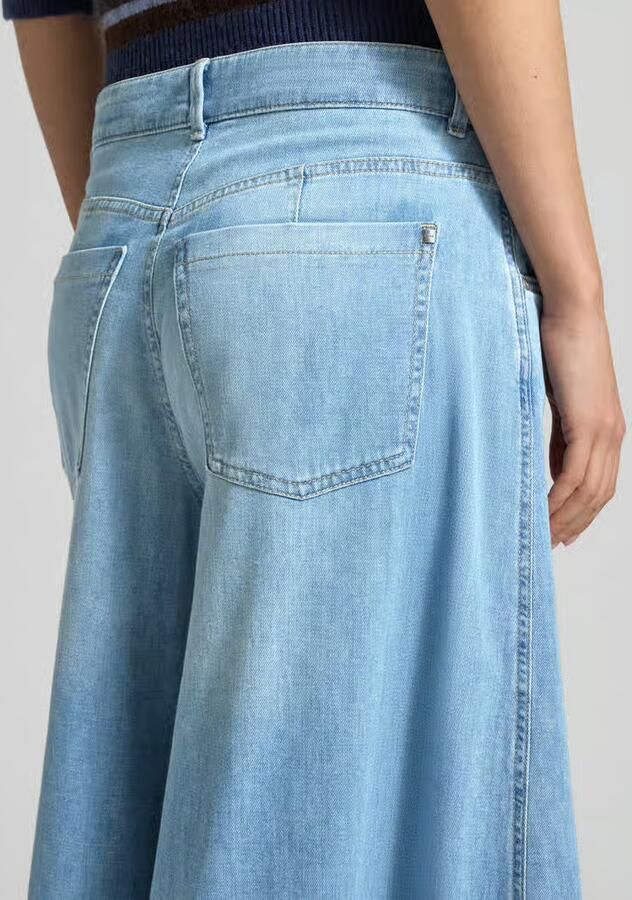 BRAX loose fit jeans met steekzakken model 'Melli'