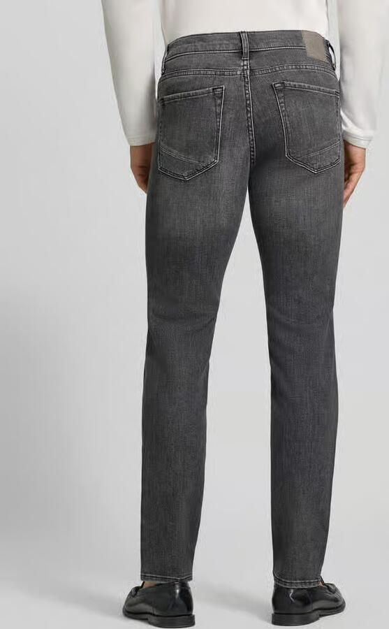 BRAX modern fit jeans van katoenmix model 'Chuck'