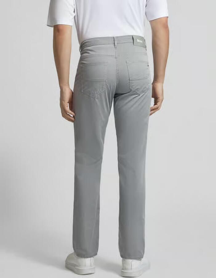 BRAX regular fit broek met ultralight verwerking model 'Cadiz'