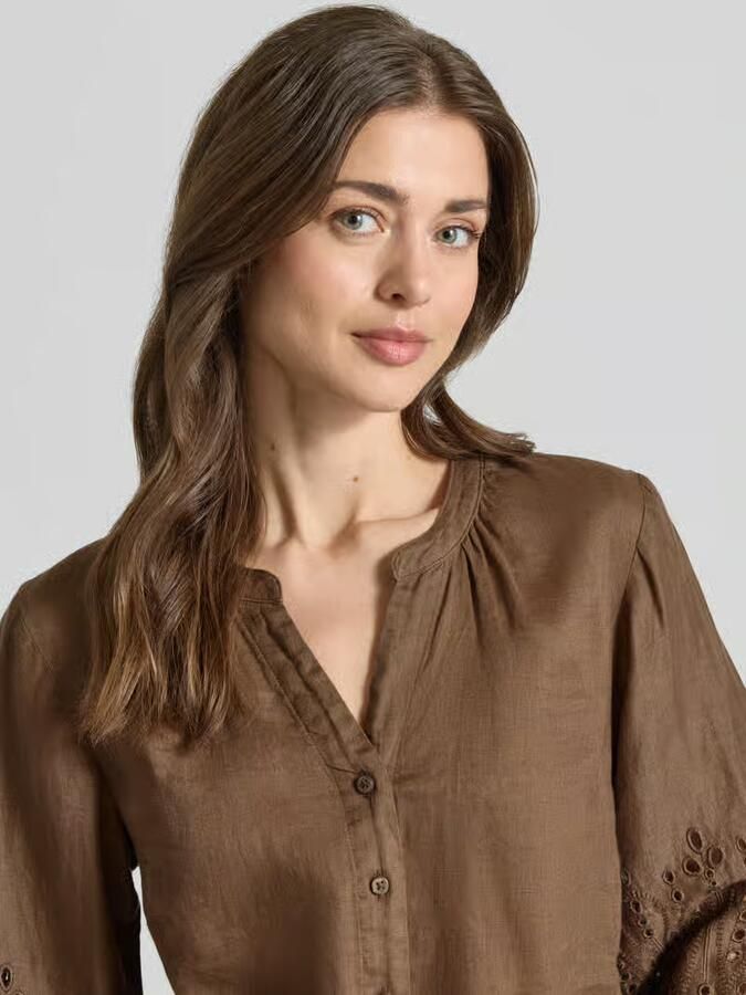 BRAX regular fit overhemdblouse van puur linnen model 'VELIA'