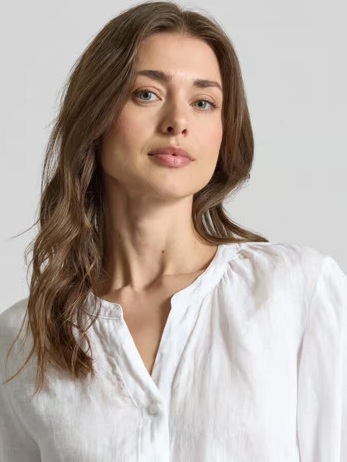BRAX regular fit overhemdblouse van puur linnen model 'VELIA'