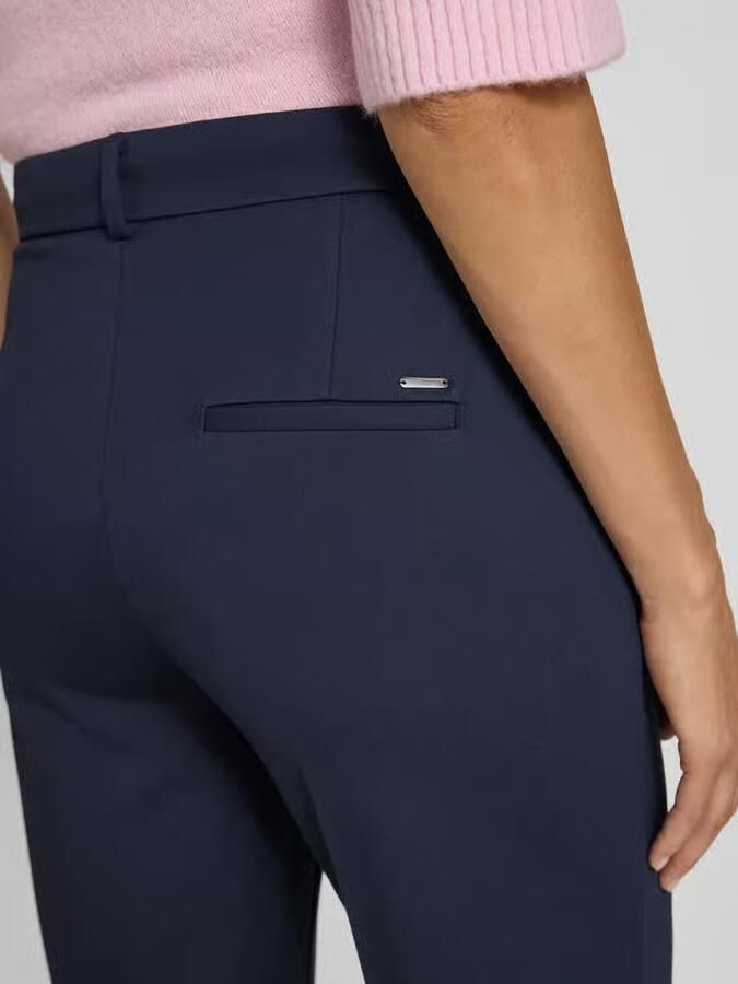 BRAX Regular fit stoffen broek met persplooi model 'Maine' - Foto 2