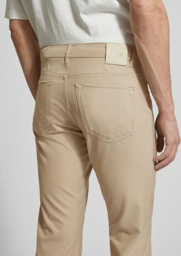 BRAX slim fit broek met steekzakken model 'Chuck'