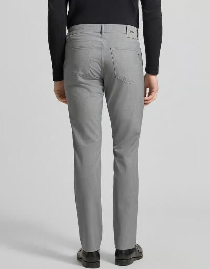 BRAX Straight fit stoffen broek met 5-pocket-design - Foto 2