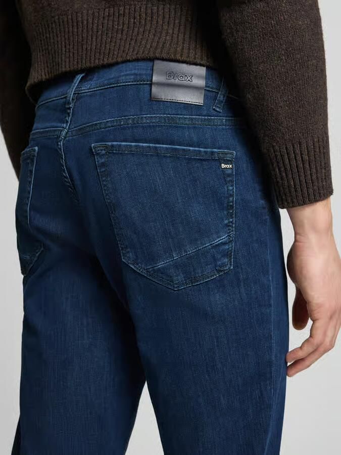 BRAX Slim fit jeans met 5-pocketmodel model 'Chuck' - Foto 2