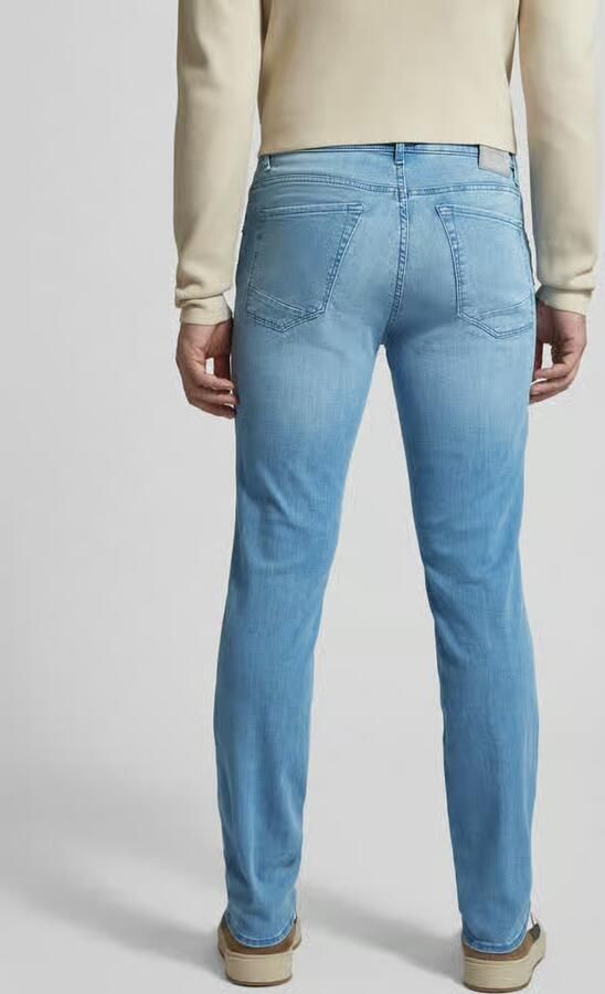 BRAX Slim fit jeans met ultralight afwerking model 'Chuck' - Foto 2