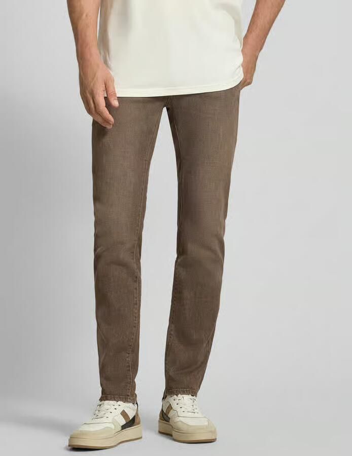 BRAX Slim fit jeans van katoenmix model 'Chuck' - Foto 3