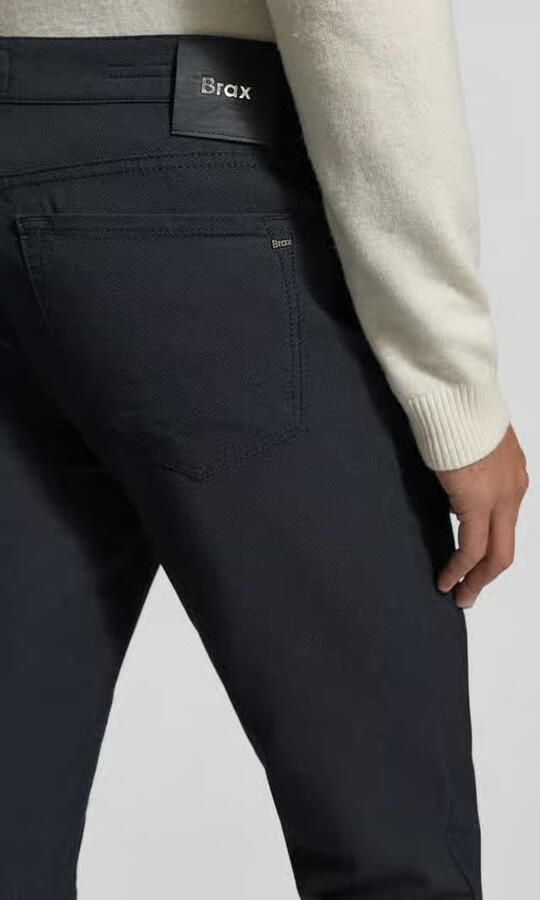 BRAX Slim fit stoffen broek in 5-pocketmodel model 'Chuck' - Foto 2