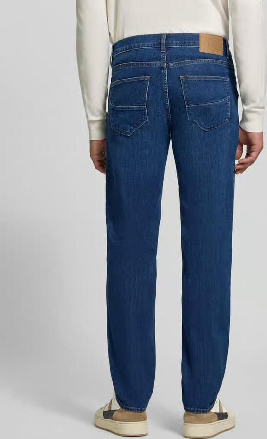 BRAX straight fit jeans van katoenmix model 'Cadiz' - Foto 2