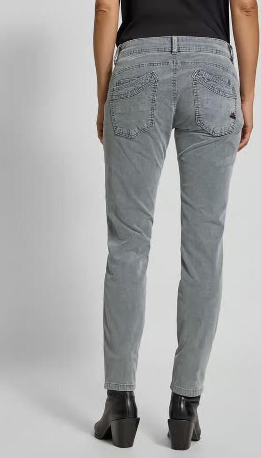 Buena Vista Corduroy broek in 5-pocketmodel met knoopsluiting model 'MALIBU'