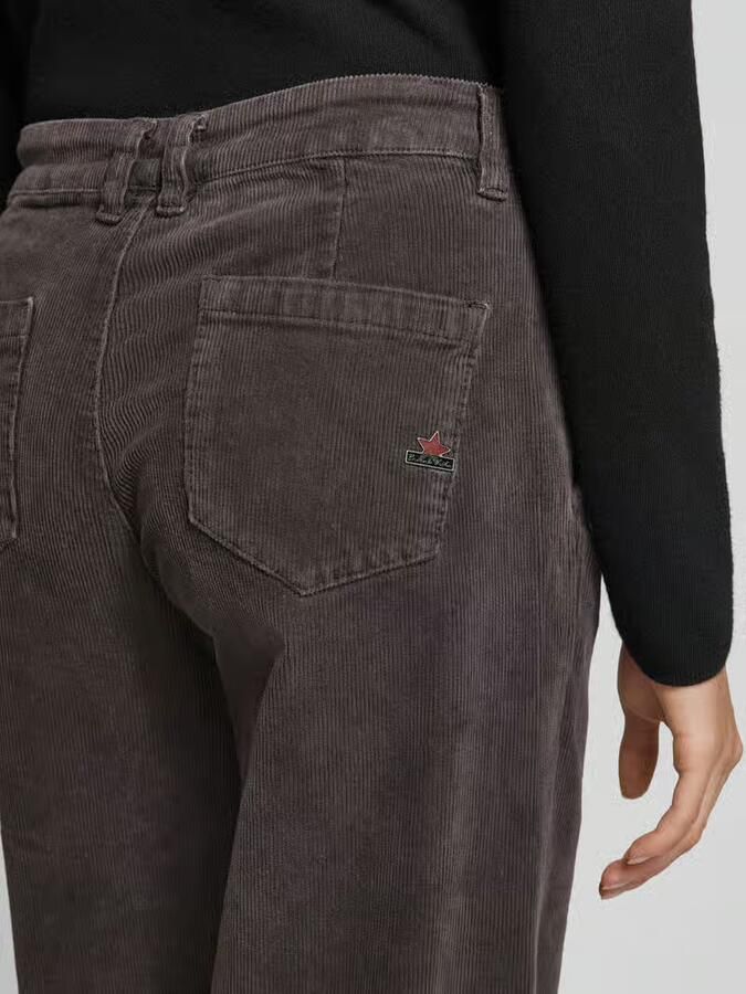Buena Vista Straight leg corduroy broek met labeldetail - Foto 2
