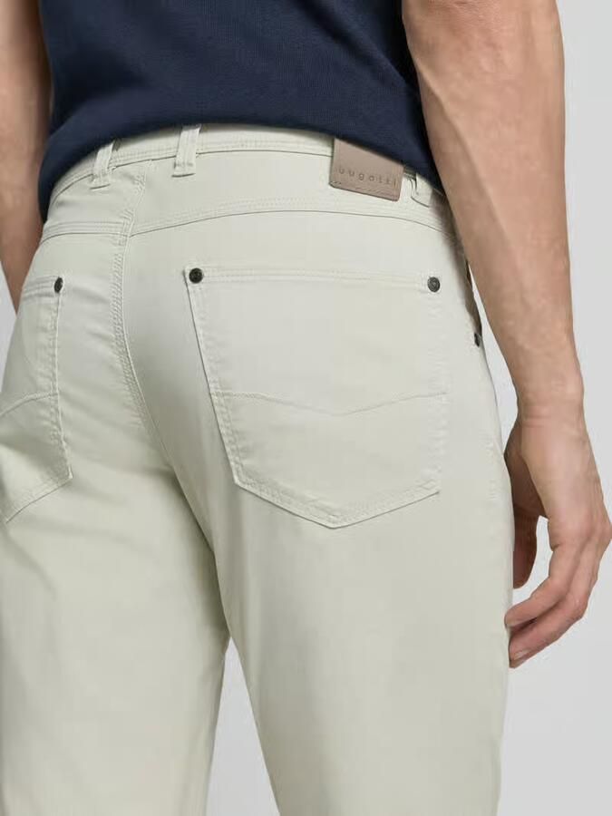Bugatti regular fit broek met steekzakken model 'CORDOBA'