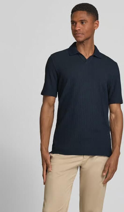 Bugatti slim fit poloshirt met structuurpatroon en V-hals - Foto 3