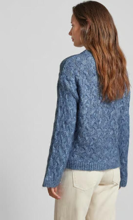 B.Young Gebreide pullover met kabelpatroon model 'Omhu'