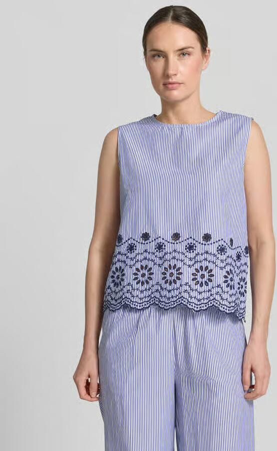 B.Young relaxed fit blouse met florale opengewerkte stitching model 'Inzi' - Foto 4