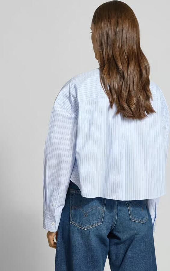 Calvin Klein Jeans Cropped blouse met borstzak en label-stitching - Foto 3