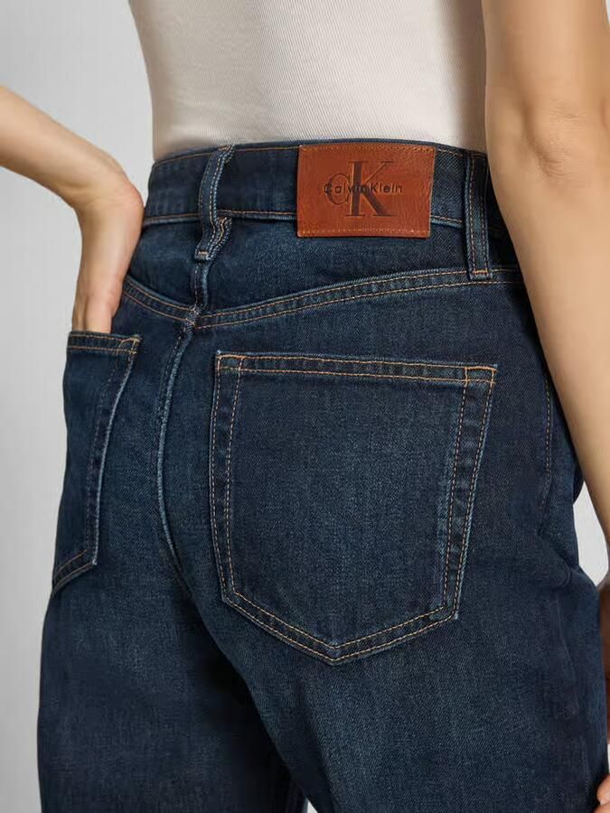 Calvin Klein Jeans High rise straight fit jeans met labeldetail - Foto 7