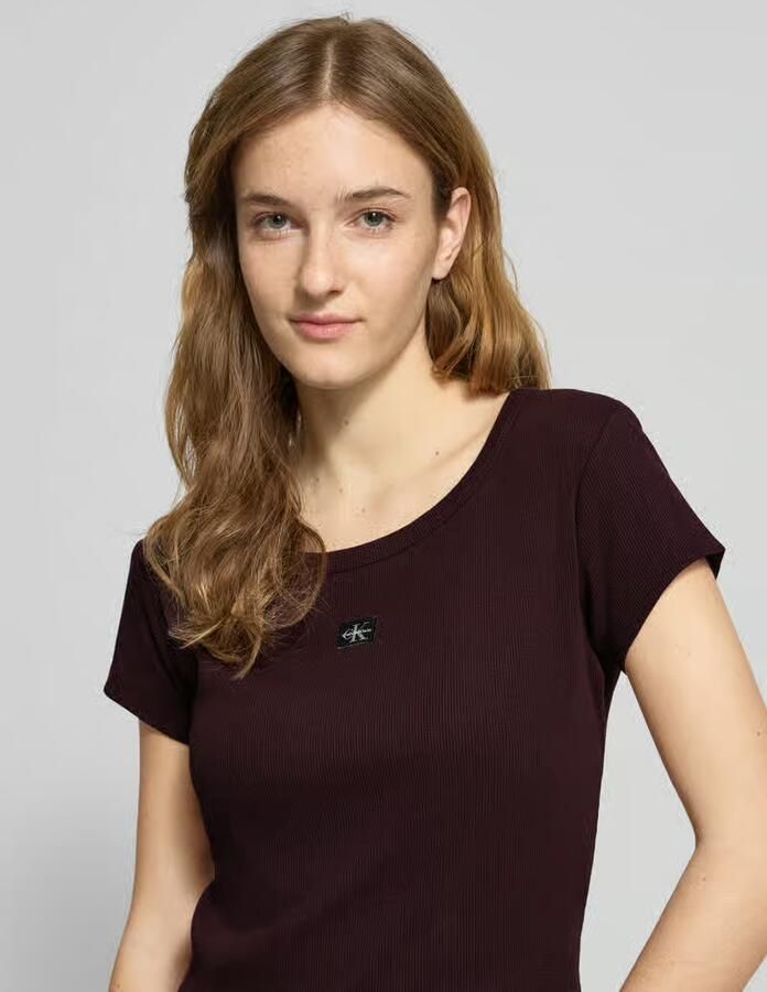 Calvin Klein Jeans Kort T-shirt met labeldetail - Foto 2