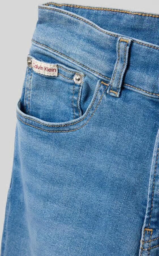Calvin Klein Straight jeans ESS. WASHED BLUE DAD voor kinderen tot 16 jaar met leren patch - Foto 4