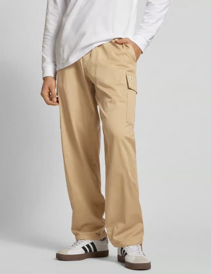 Calvin Klein Jeans Regular fit cargobroek met elastische band - Foto 2