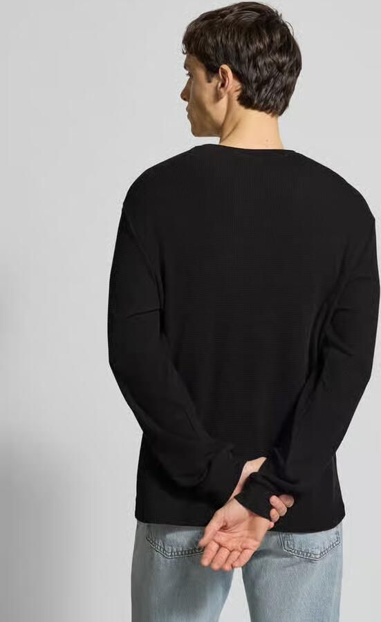 Calvin Klein Jeans T-Shirt Lange Mouw LS WAFFLE BADGE CREW LV040EM217 - Foto 14