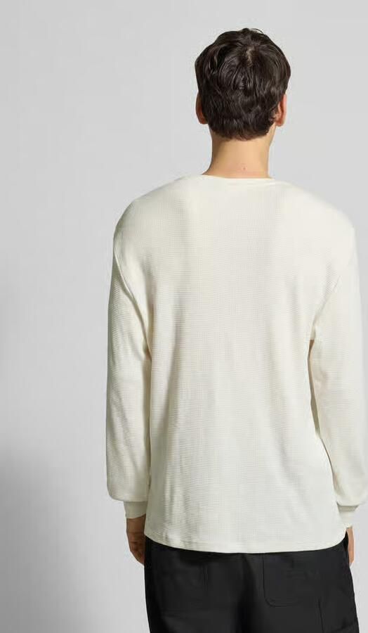 Calvin Klein Jeans T-Shirt Lange Mouw LS WAFFLE BADGE CREW LV040EM217 - Foto 15